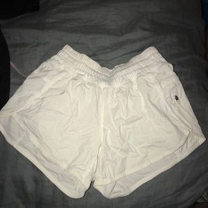 White lululemon shorts